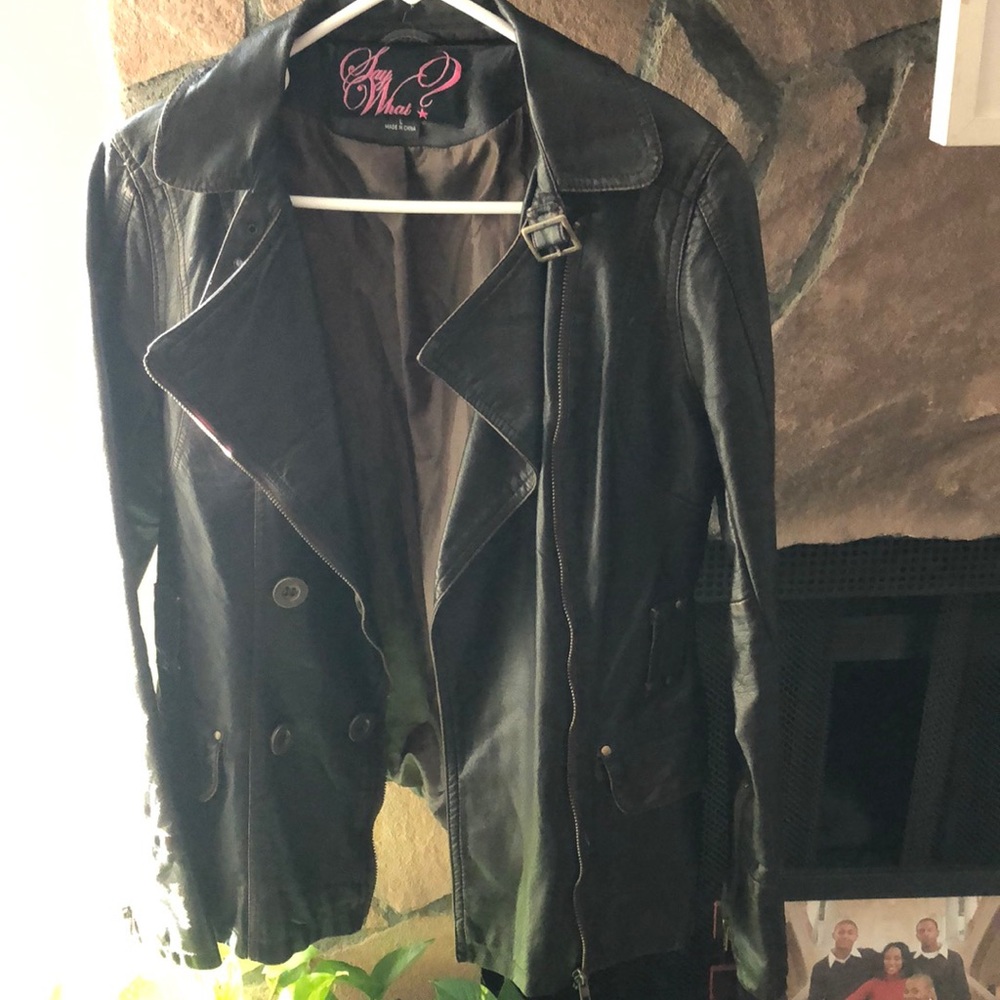 Women’s brown jacket